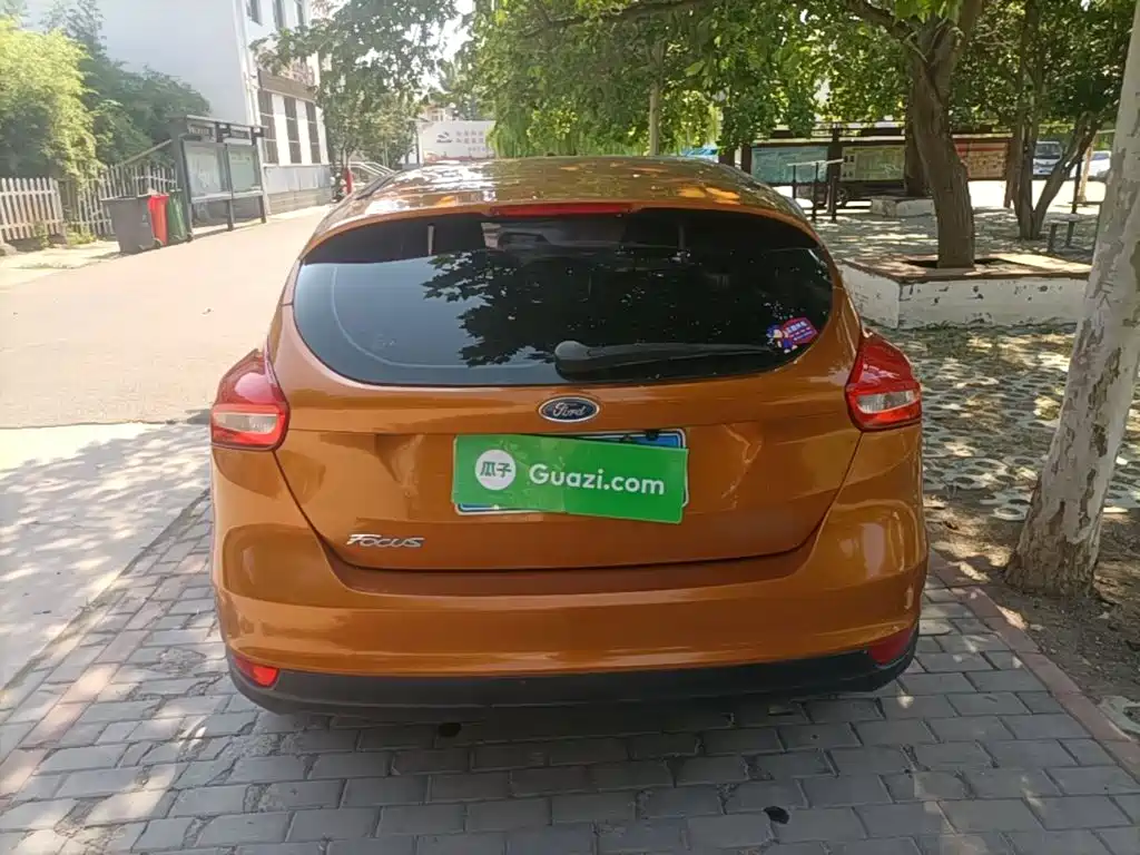 Focus 2015 hatchback 1.6L automatic comfort type купить на сайте DeffCars