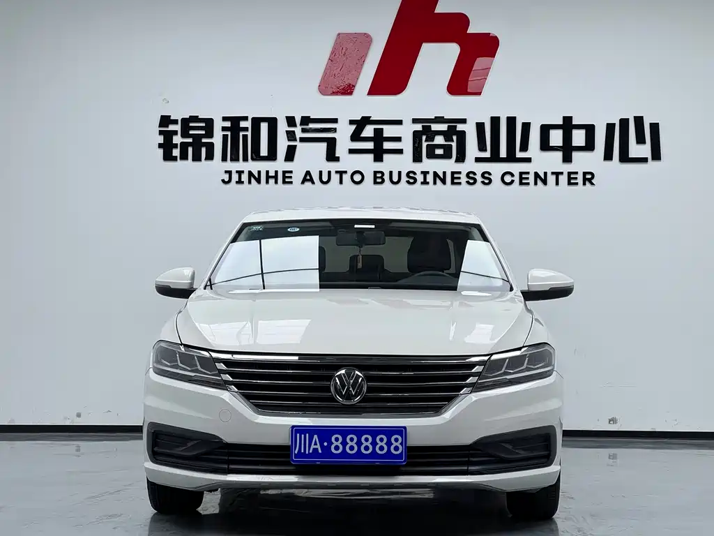 Lavida 2022 1.5L automatic fashion version купить на сайте DeffCars