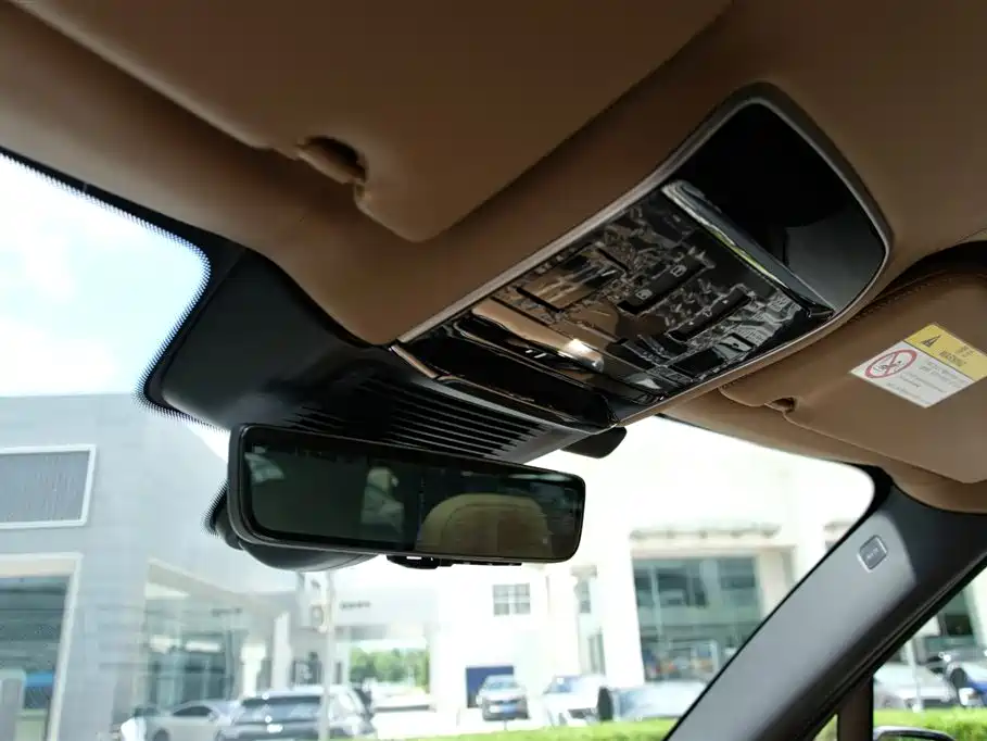 Range Rover 2024 3.0 L6 400PS Model Extended Edition купить на сайте DeffCars