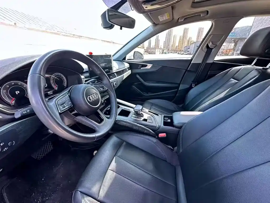 Audi A4L 2022 40 TFSI Fashionable and Dynamic купить на сайте DeffCars