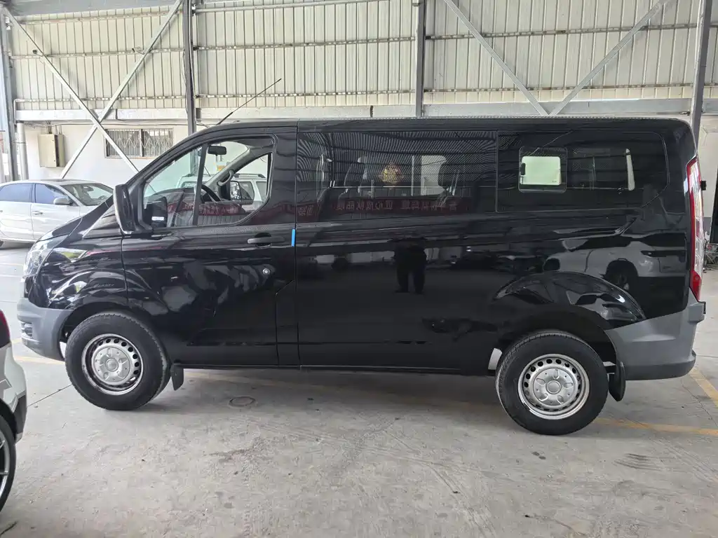 Transit 2019 2.0T gasoline automatic multi-functional commercial vehicle short-axle low-roof 6-seater National VI купить на сайте DeffCars