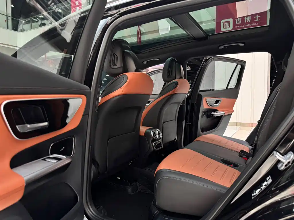 Mercedes-Benz GLC 2023 facelift GLC 300 L 4MATIC dynamic 7-seater купить на сайте DeffCars