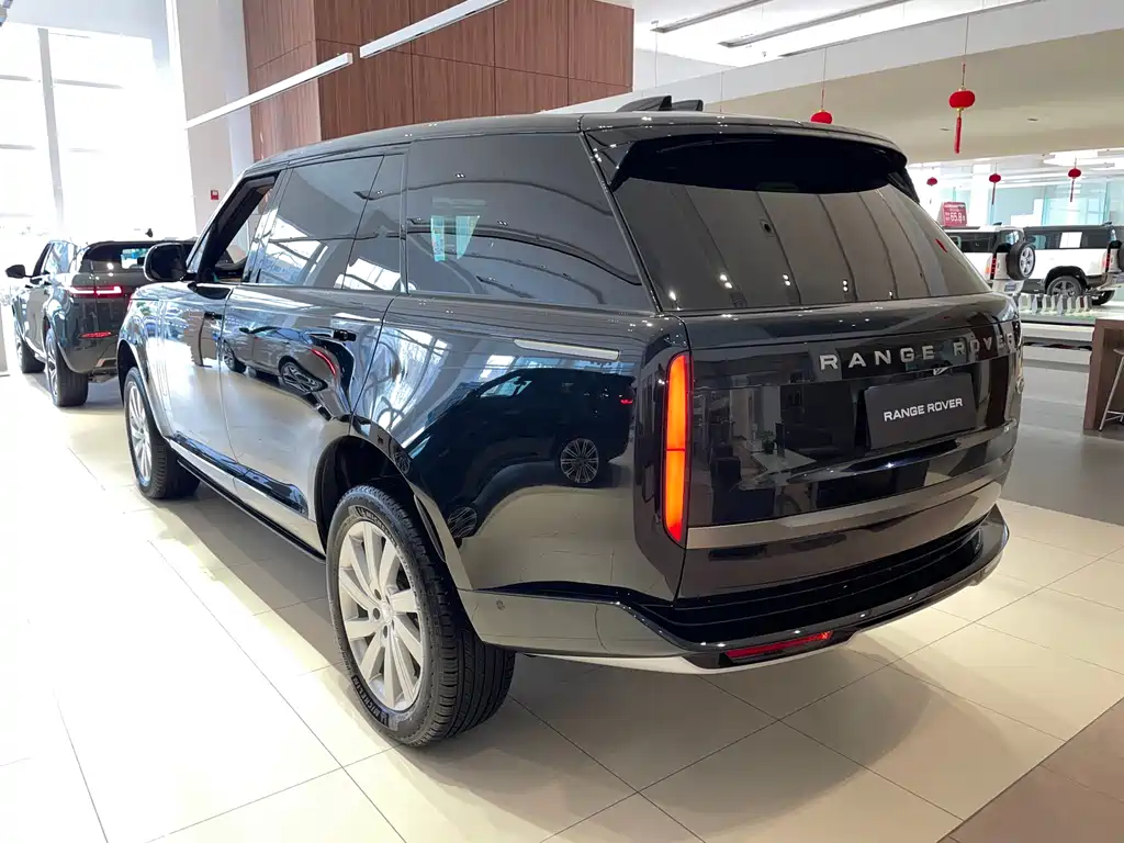 Range Rover 2025 3.0 L6 360PS Grand Edition купить на сайте DeffCars