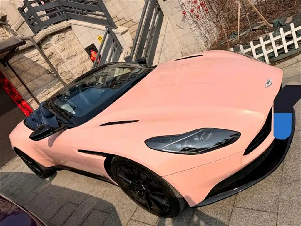 Aston Martin DB11 2020 4.0T V8 Volante купить на сайте DeffCars