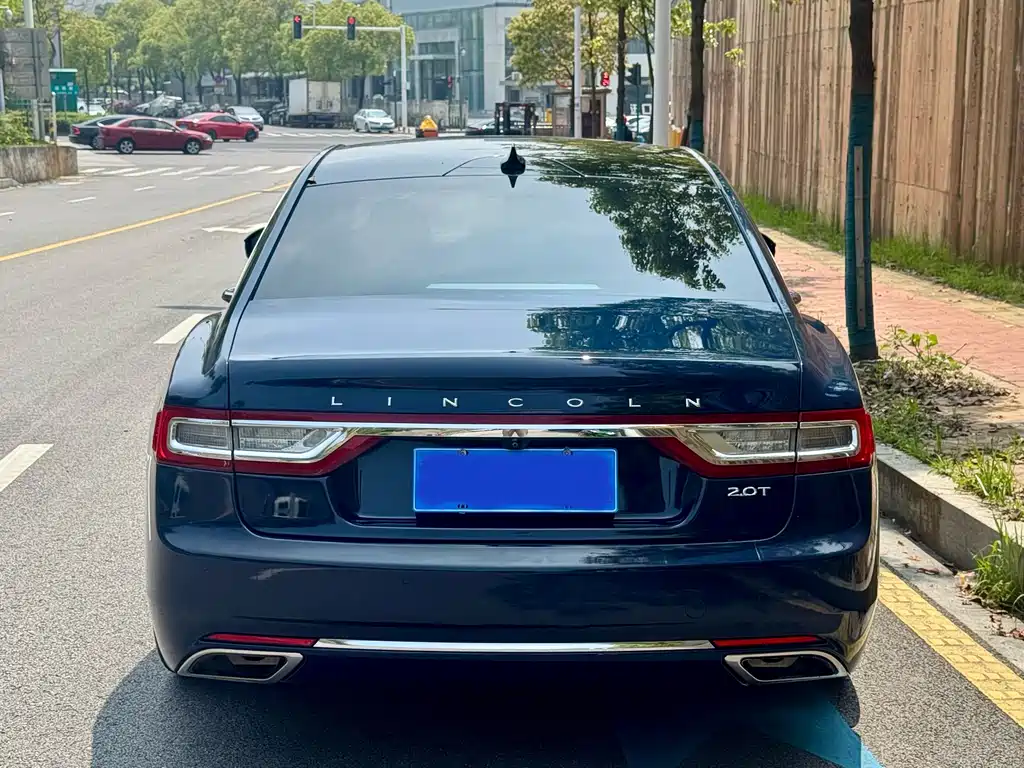 Lincoln Continental 2019 2.0T Two-wheel drive Premium Edition National V купить на сайте DeffCars