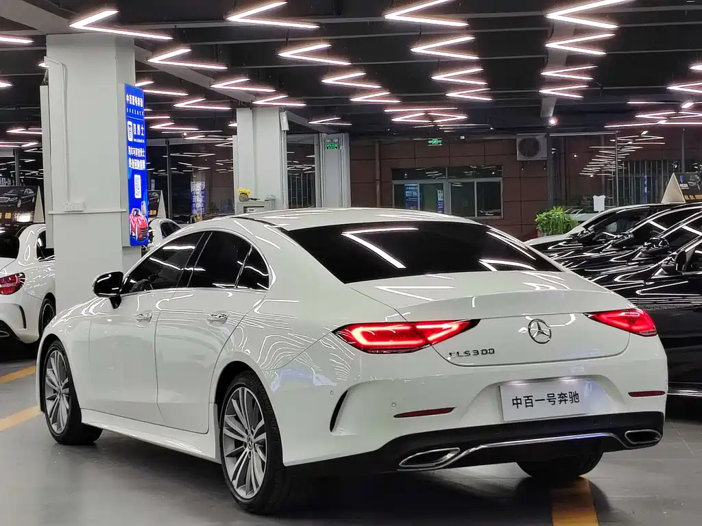 Mercedes-Benz CLS 2018 CLS 300 luxury model купить на сайте DeffCars