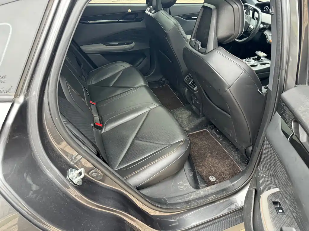 Changan UNI-V 2022 1.5T Excellent Type купить на сайте DeffCars