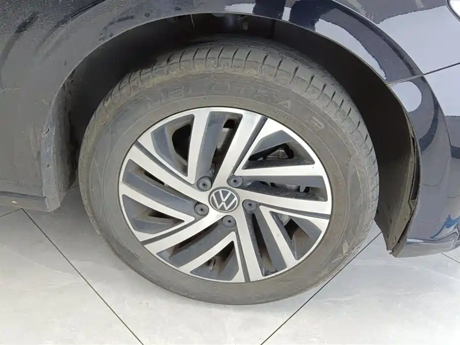 Lavida 2023 300TSI DSG Starry Sky Full Edition купить на сайте DeffCars