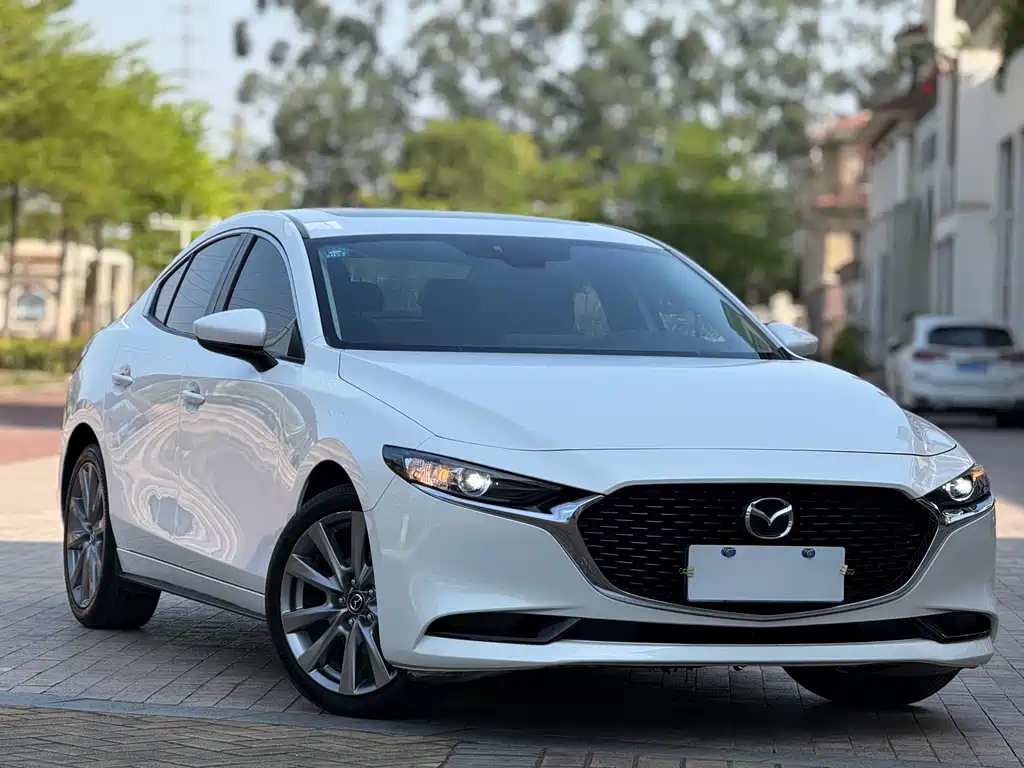 Mazda3 Angkesela 2020 2.0L Automatic Premium Edition купить на сайте DeffCars
