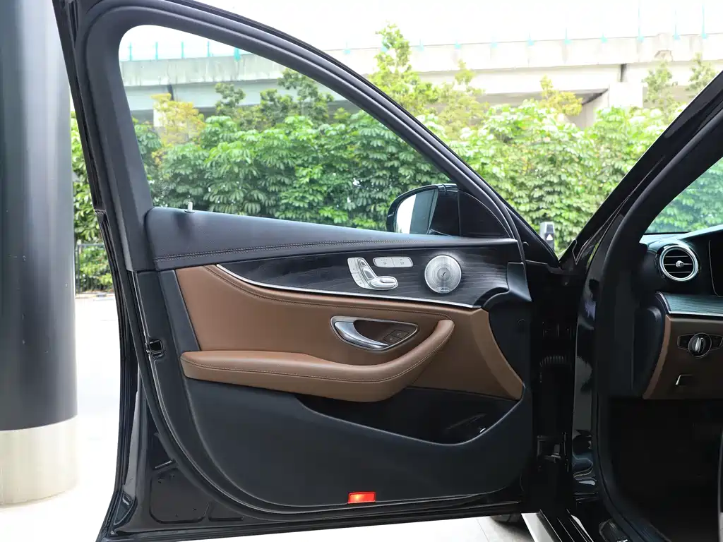 Mercedes-Benz E-Class 2021 facelift E 300 L sports luxury model купить на сайте DeffCars