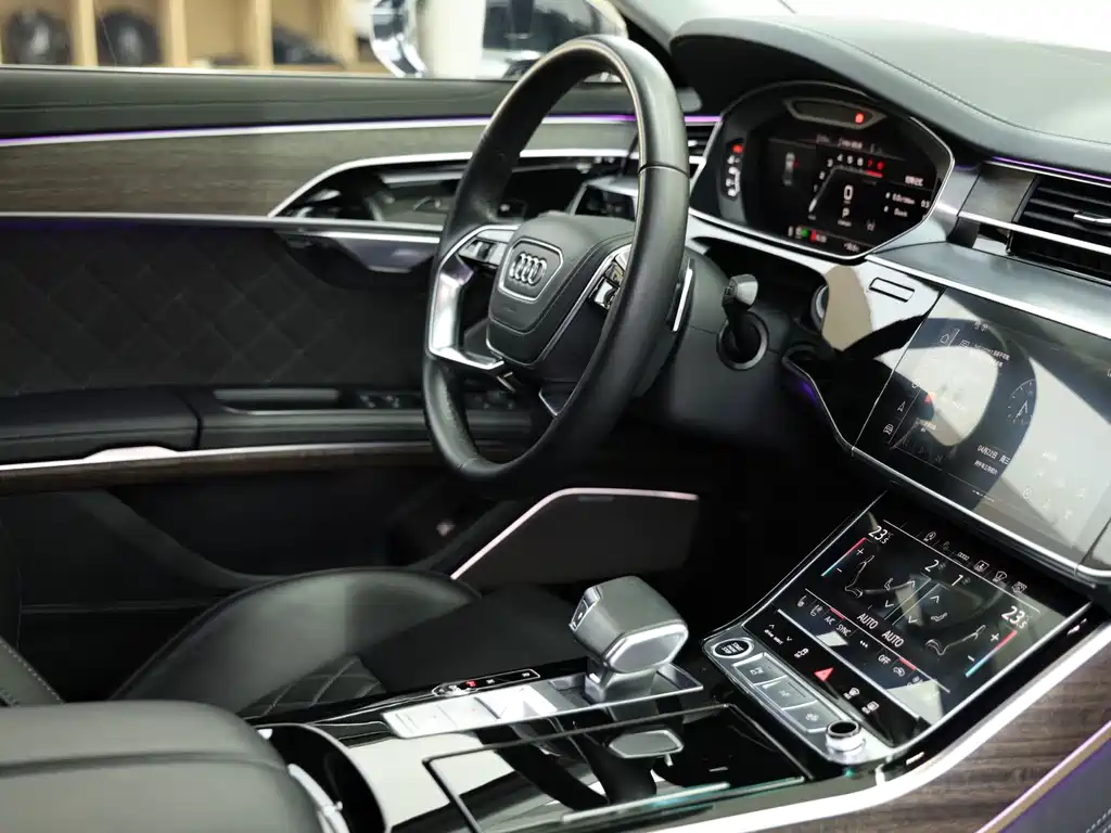Audi A8 2022 A8L Horch Founder’s Edition Legend купить на сайте DeffCars