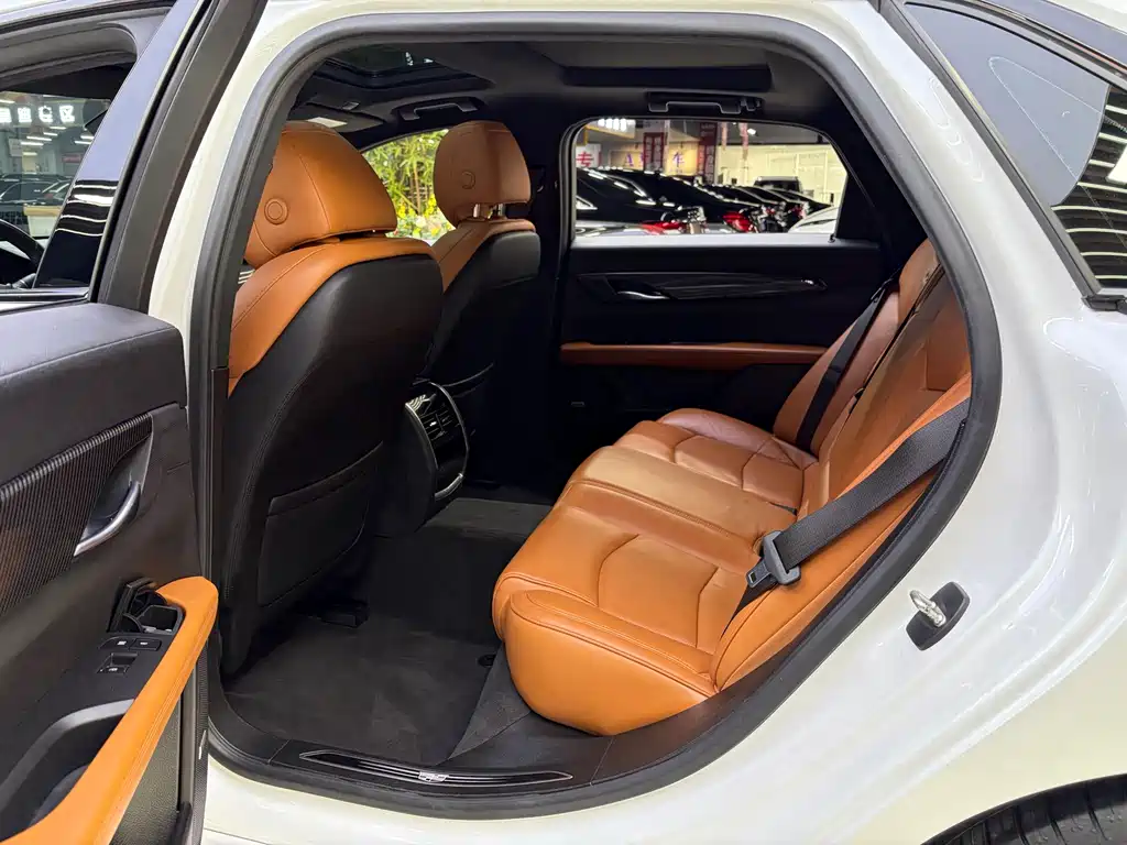 Cadillac CT6 2019 28T luxury model купить на сайте DeffCars