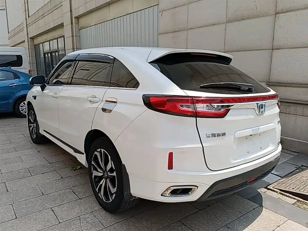 Honda UR-V 2017 240TURBO 2WD Classic Edition National VI купить на сайте DeffCars