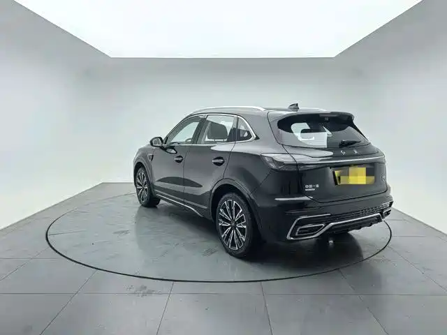 Hongqi HS5 2023 2.0T four-wheel drive Qixiang Pro version купить на сайте DeffCars