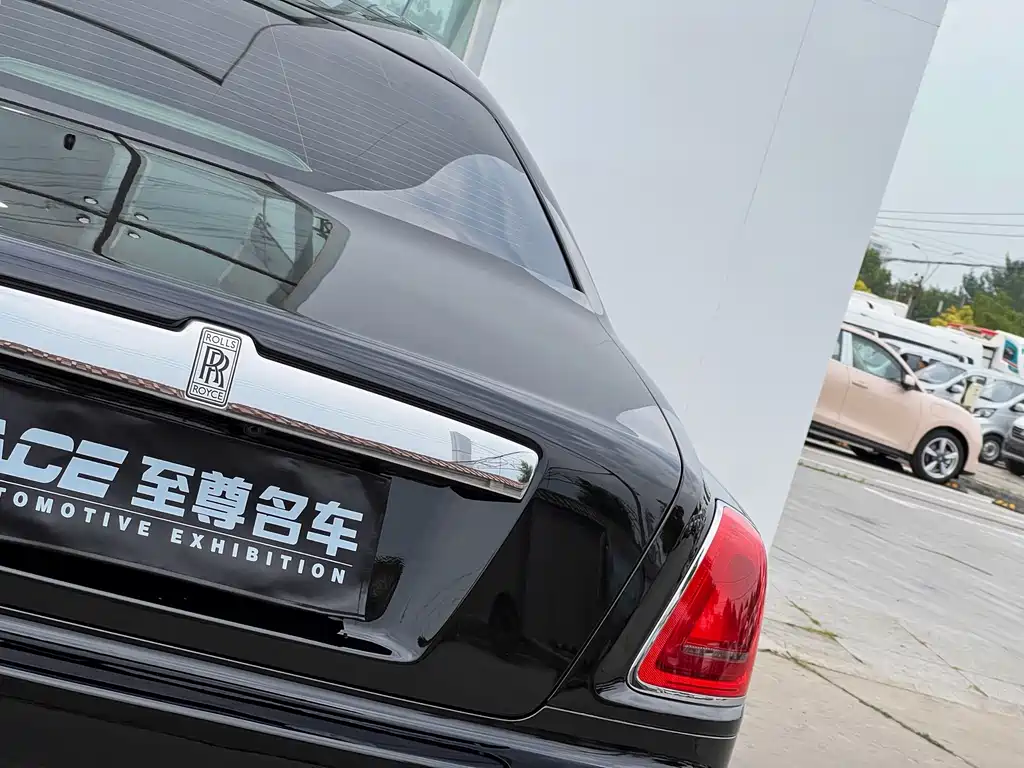 Ghost 2010 6.6T Standard Edition купить на сайте DeffCars