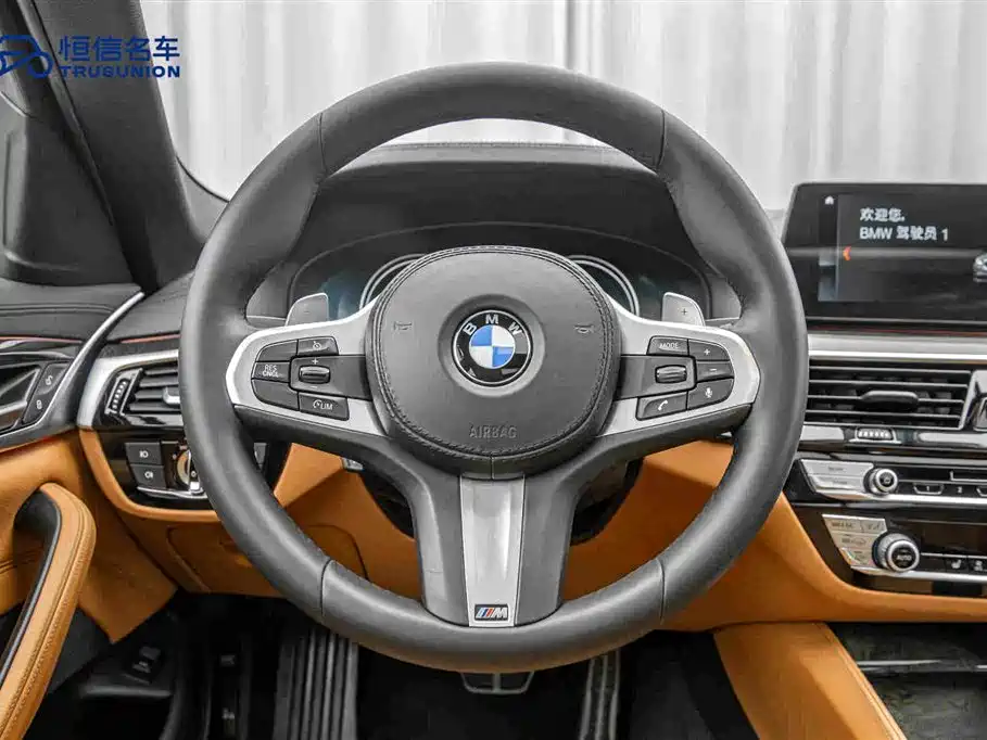 BMW 5 Series 2018 facelift 530Li leading M sports package купить на сайте DeffCars