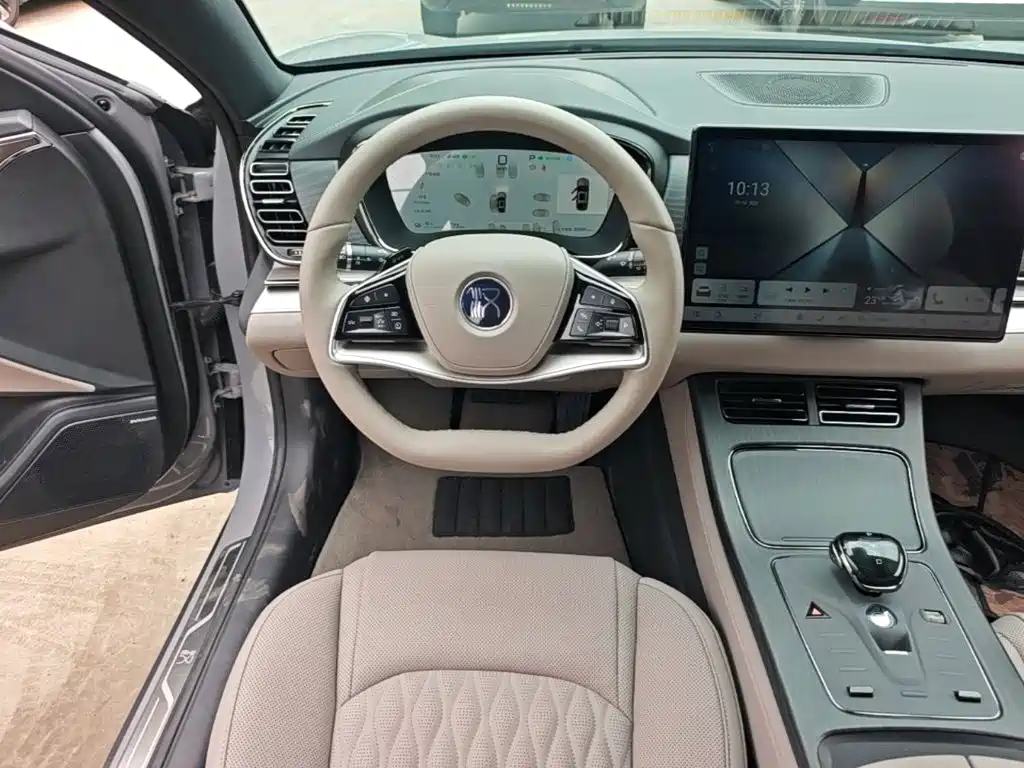 Han 2025 EV Smart Driving Edition 605KM Premium Type купить на сайте DeffCars
