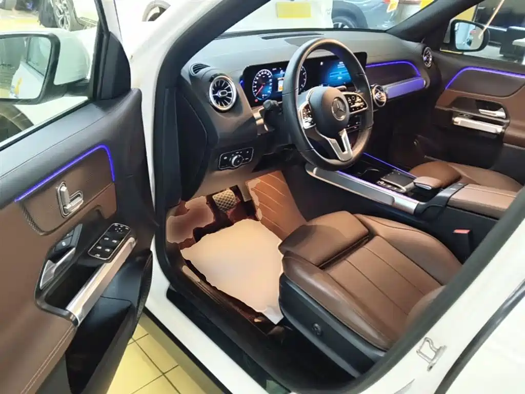 Mercedes-Benz GLB 2021 GLB 200 Dynamic купить на сайте DeffCars