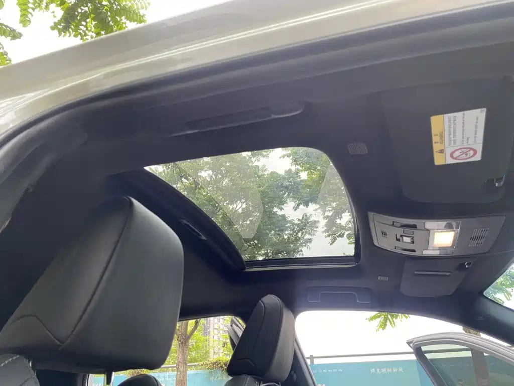 Lexus UX 2022 260h Discovery Edition купить на сайте DeffCars