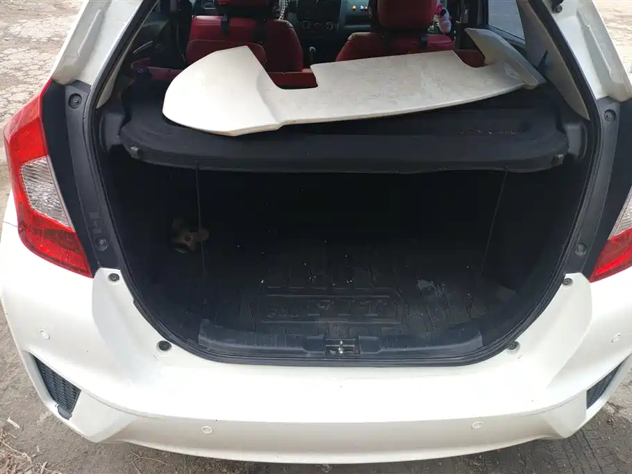 Fit 2016 1.5L LX CVT comfort model купить на сайте DeffCars