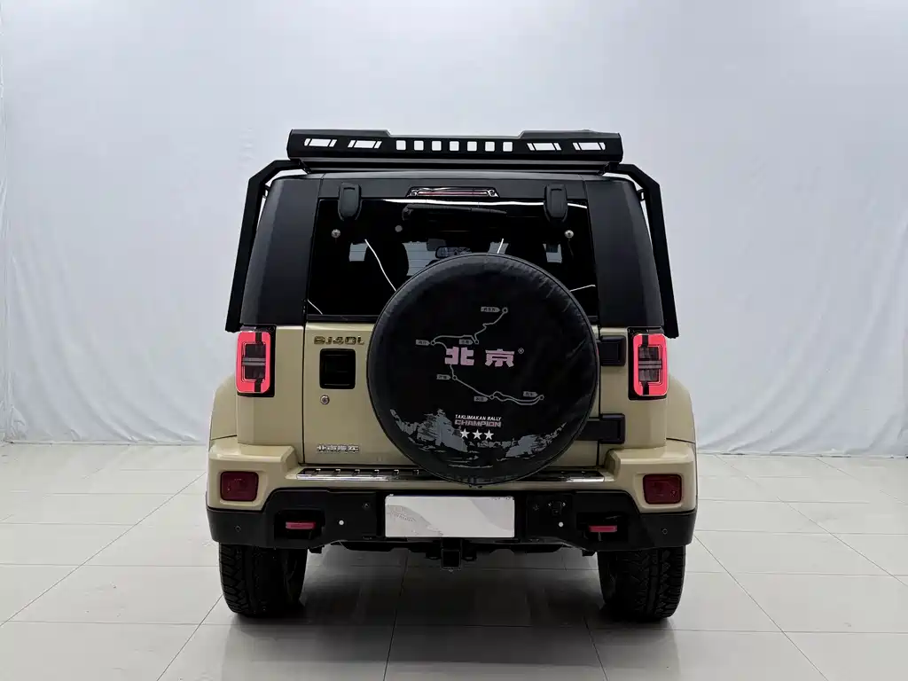 Beijing off-road BJ40 2019 2.3T automatic four-wheel drive ring tower championship version National VI купить на сайте DeffCars