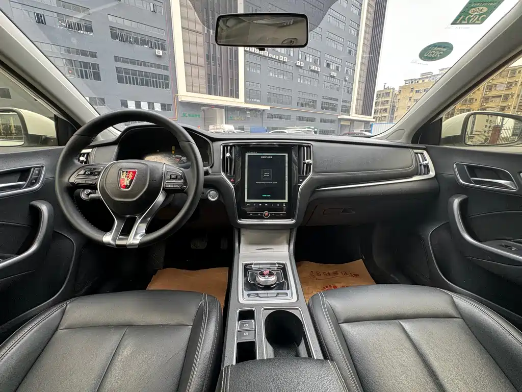 Roewe i6 New Energy 2017 45T Hybrid Internet Smart Edition купить на сайте DeffCars