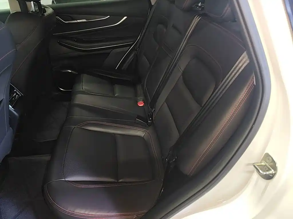 Xingtu Chasing the Wind 2022 Wind and Waves Edition 1.5T CVT Chengfengqi Edition купить на сайте DeffCars