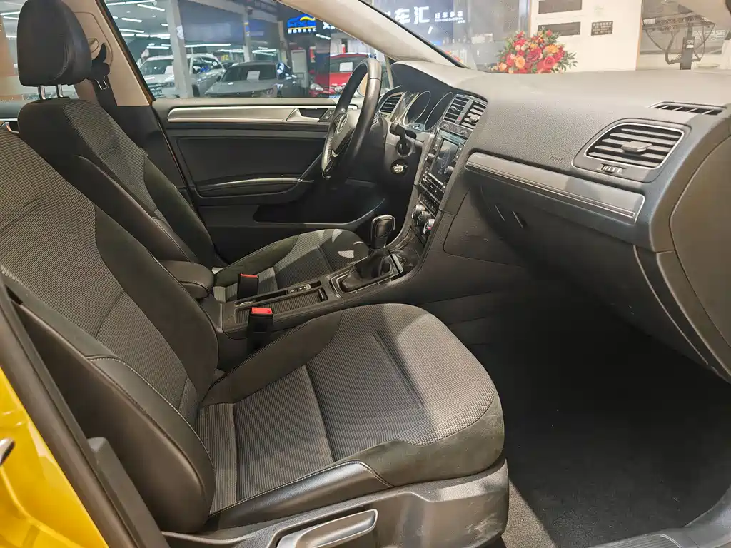 Golf 2018 180TSI automatic comfort type купить на сайте DeffCars