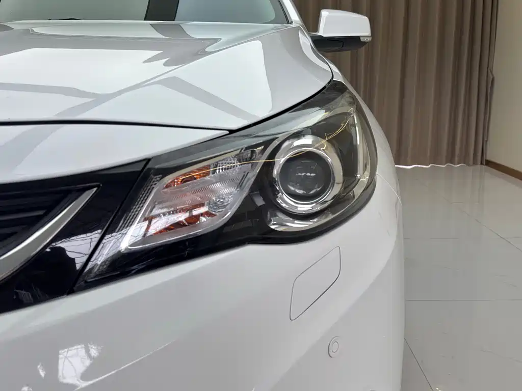 Malibu 2018 530T Automatic Deluxe Edition купить на сайте DeffCars