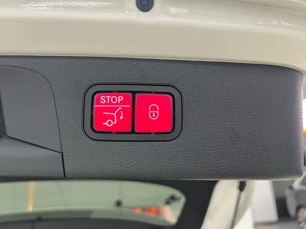 Mercedes-Benz GLC 2020 facelift GLC 300 L 4MATIC luxury model купить на сайте DeffCars