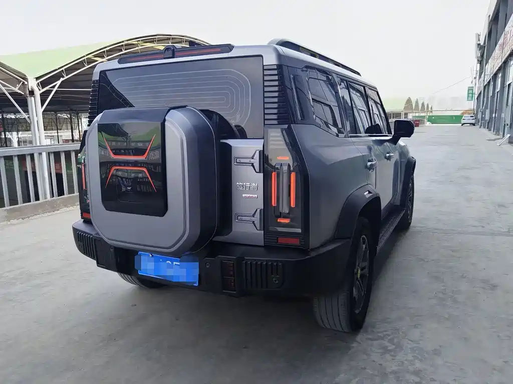 Jietu Traveler 2023 2.0T four-wheel drive crossover PRO купить на сайте DeffCars