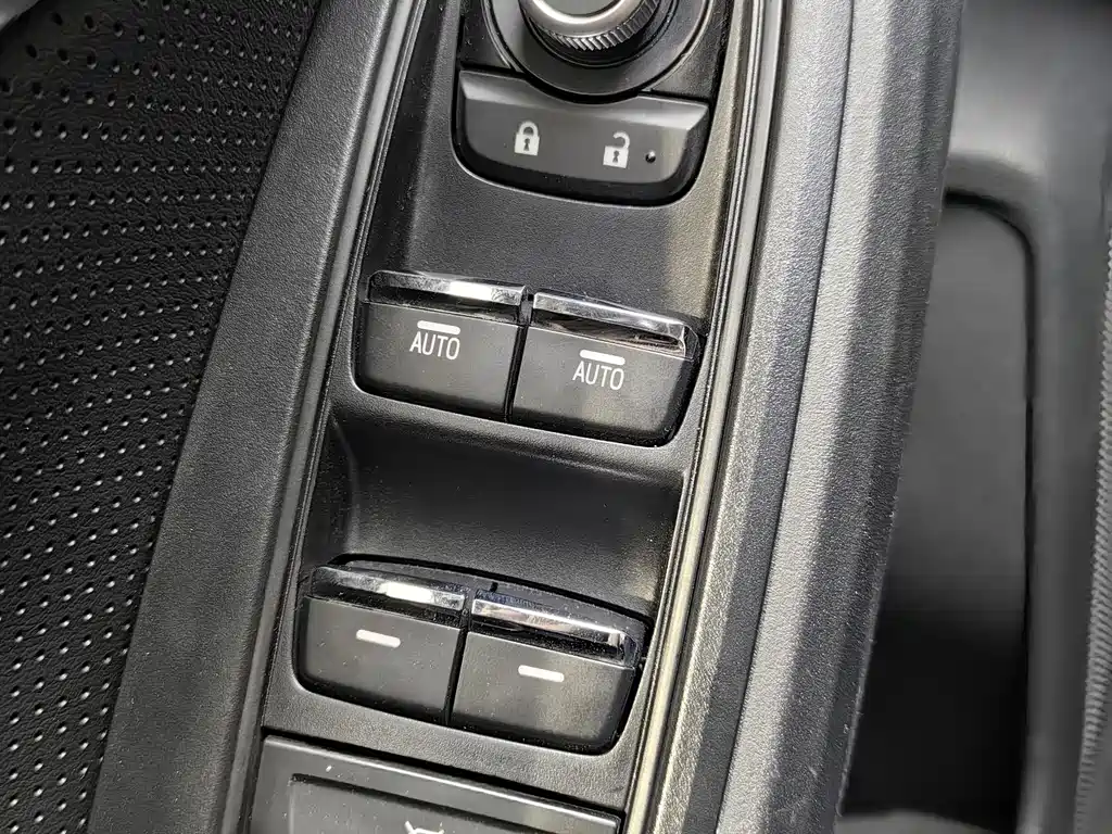 Subaru XV 2022 2.0i AWD Deluxe Edition EyeSight купить на сайте DeffCars
