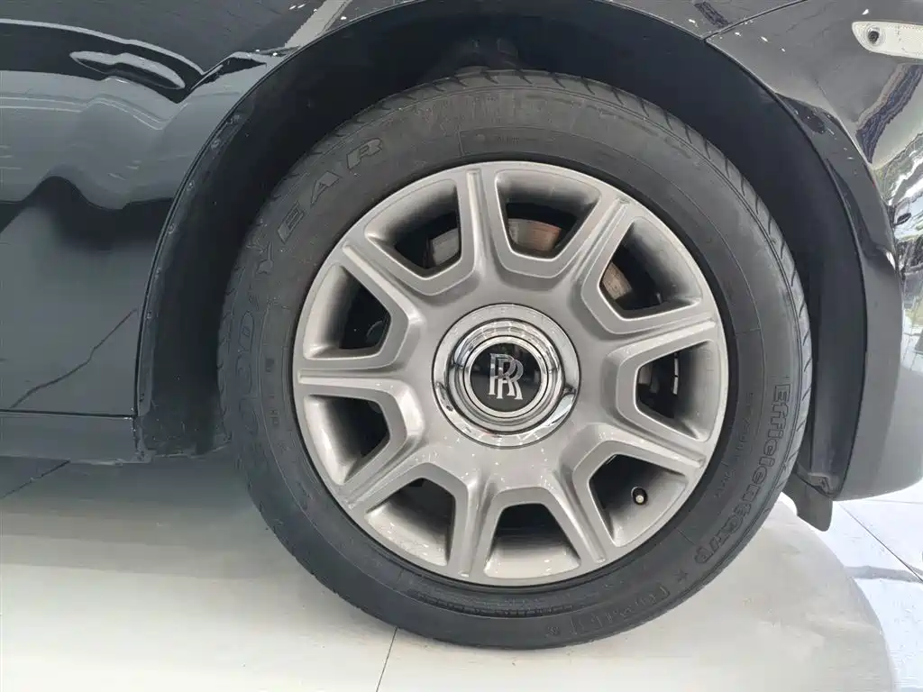 Ghost 2014 6.6T extended version купить на сайте DeffCars