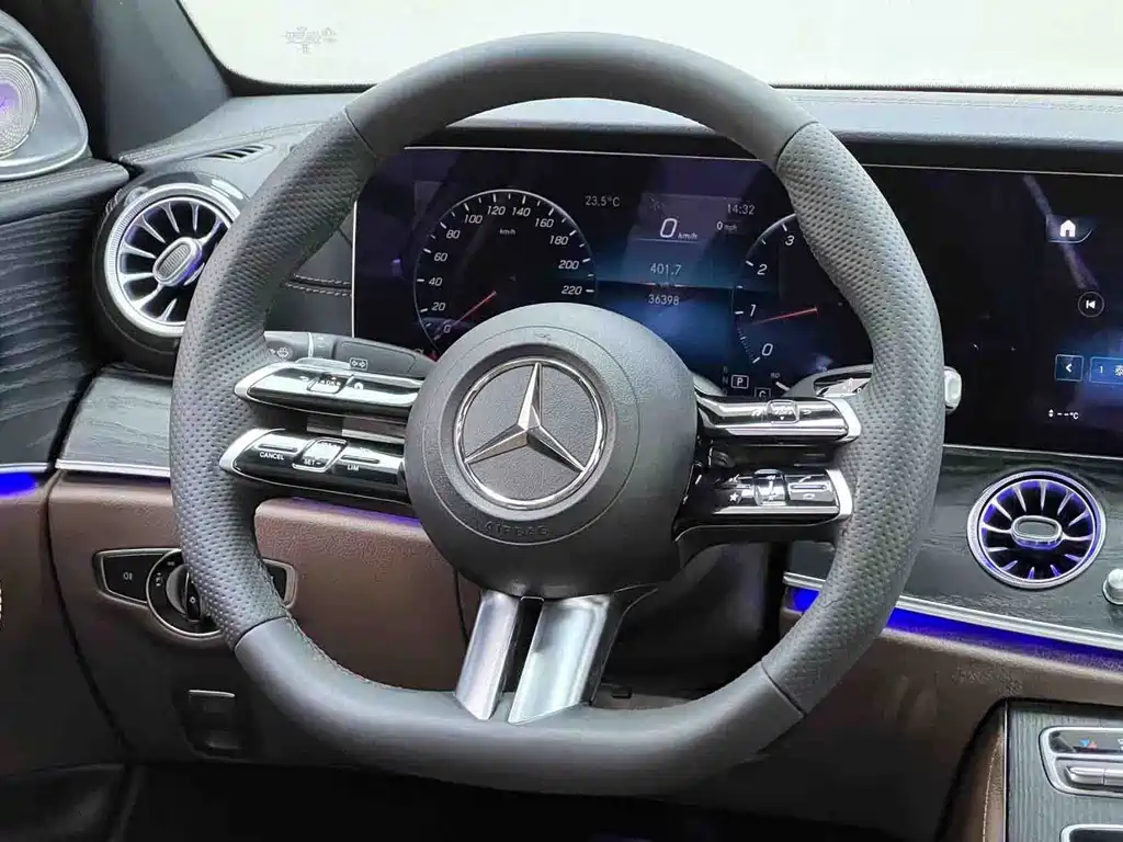 Mercedes-Benz E-Class 2023 E 300 L Sports Luxury купить на сайте DeffCars