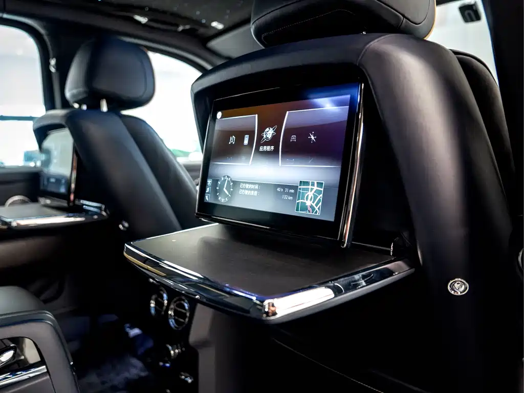 Cullinan 2018 four-seat version купить на сайте DeffCars