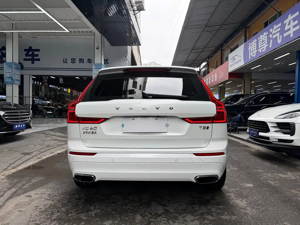 Volvo XC60 2019 T5 Four-wheel Drive Smart Edition National V купить на сайте DeffCars