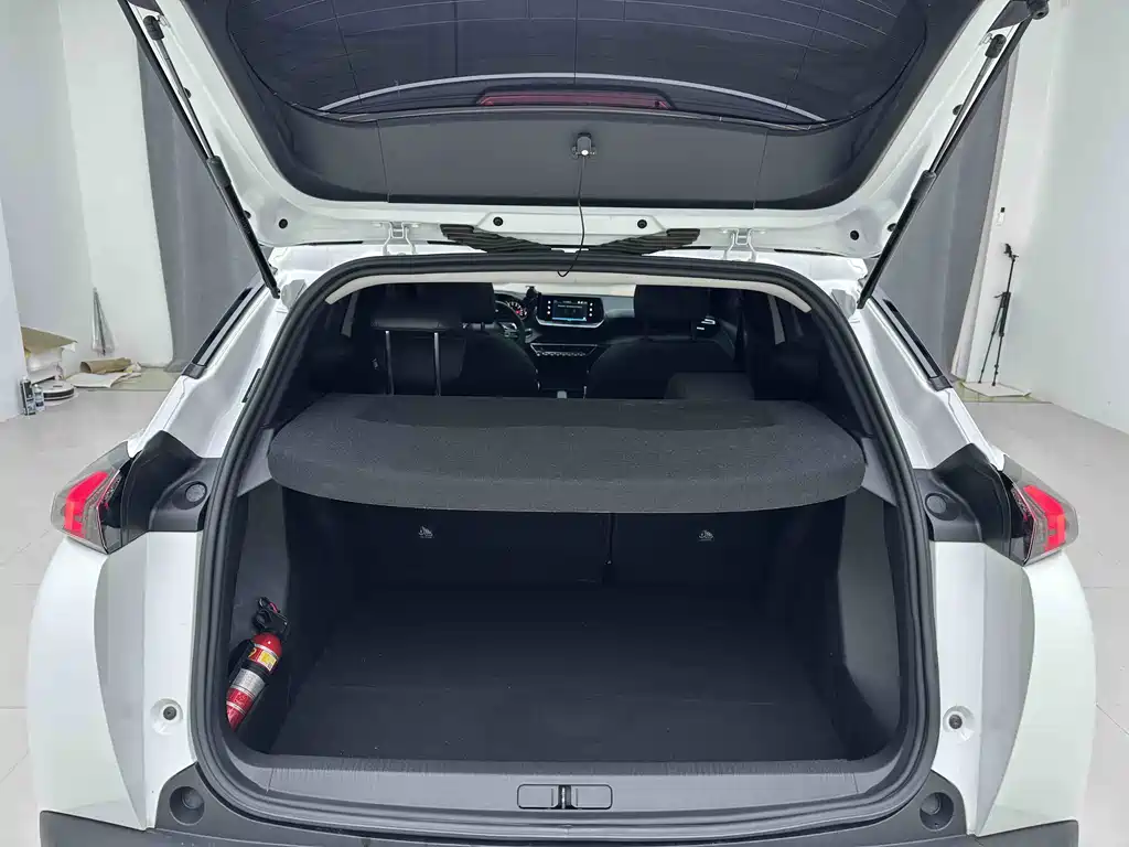 Peugeot 2008 2022 230THP THE ONE купить на сайте DeffCars