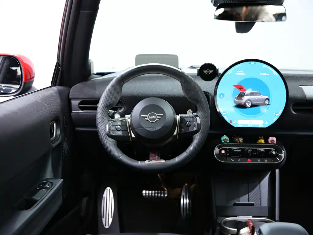MINI JCW 2025 JOHN COOPER WORKS купить на сайте DeffCars