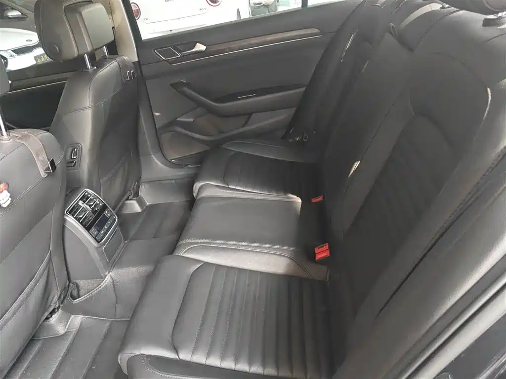 Magotan 2019 330TSI DSG luxury model National VI купить на сайте DeffCars