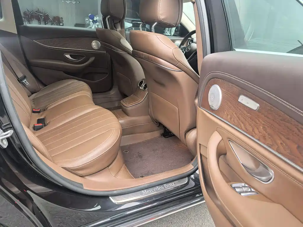 Mercedes-Benz E-Class 2022 Model Two E 300 L Fashion Model купить на сайте DeffCars