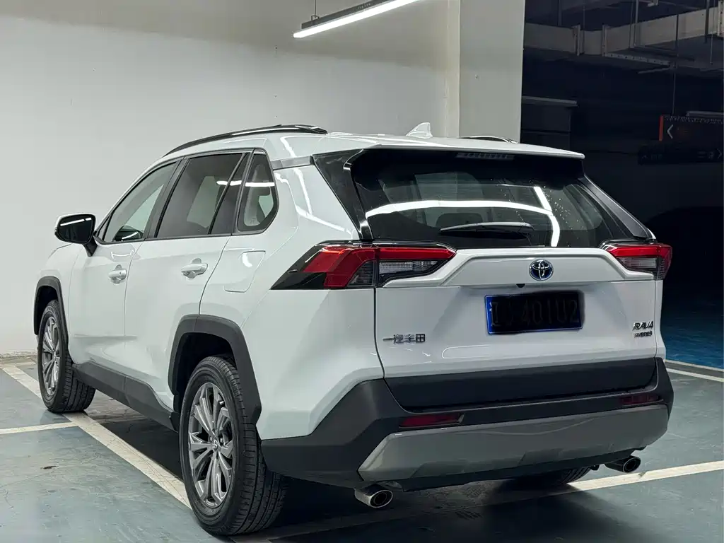 RAV4 Rongfang 2024 Dual Engine 2.5L E-CVT Two-wheel Drive Elite Plus Edition купить на сайте DeffCars