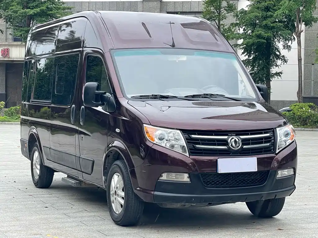 Yufeng 2016 2.5T collar version with high configuration, long axis and high top, National V ZD25 купить на сайте DeffCars