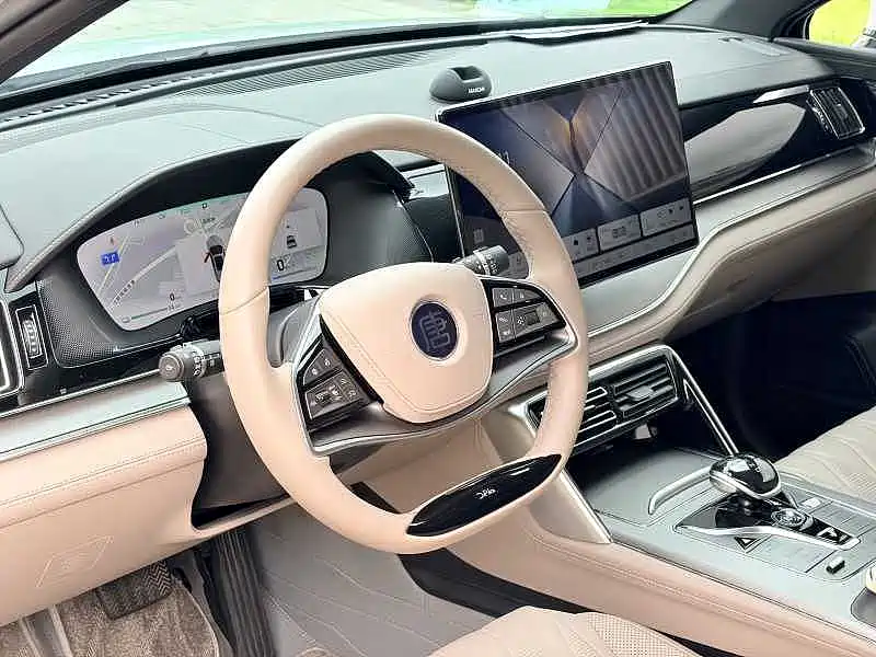 Tangxin Energy 2024 DM-p Honor Edition 215KM 4WD Exclusive Type купить на сайте DeffCars