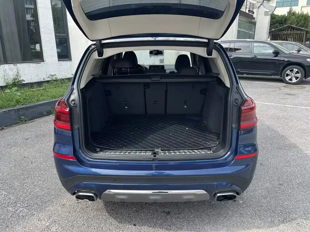 BMW X3 2019 xDrive28i Luxury Package купить на сайте DeffCars