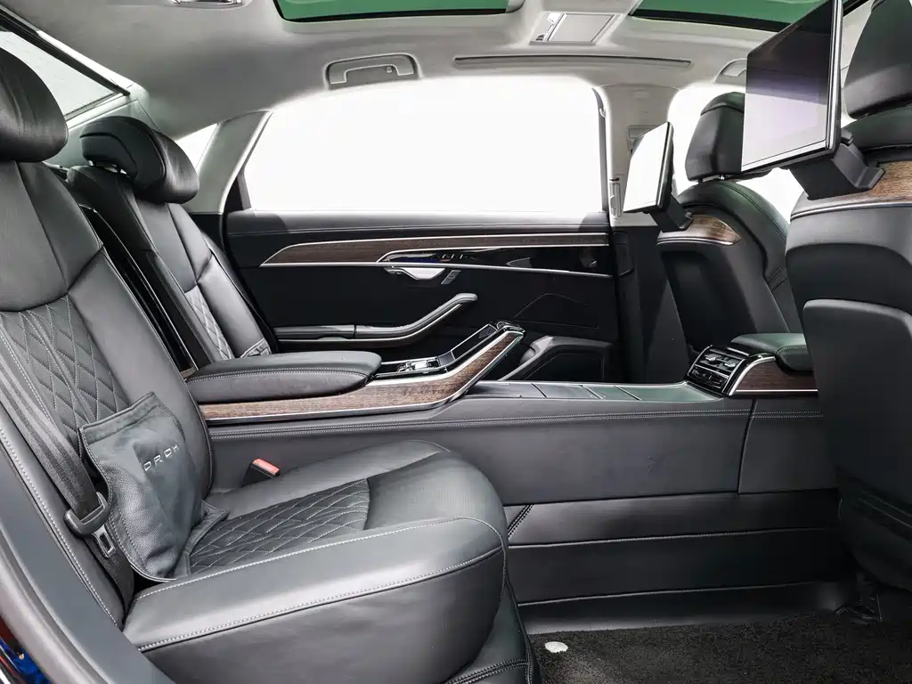 Audi A8 2022 A8L Horch Founder’s Edition Classic купить на сайте DeffCars