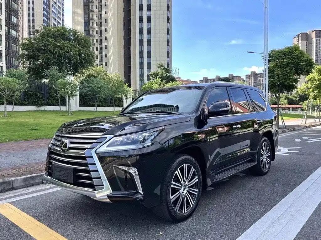 Lexus LX 2017 570 Peak Special Limited Edition купить на сайте DeffCars