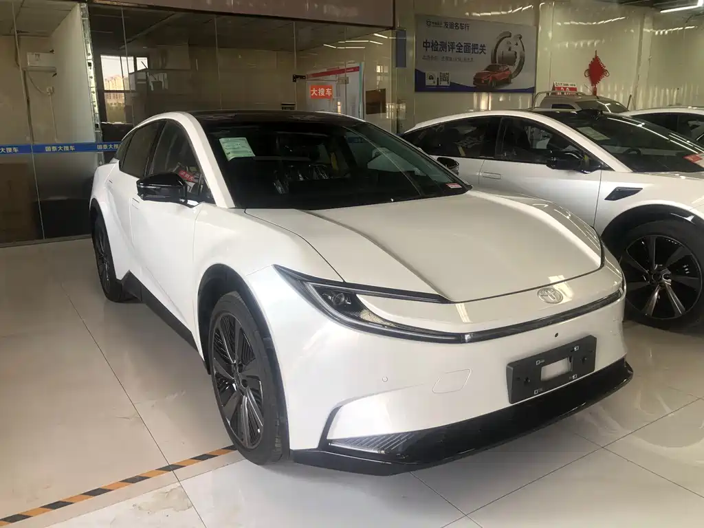 Toyota bZ5 2025 550 PRO купить на сайте DeffCars