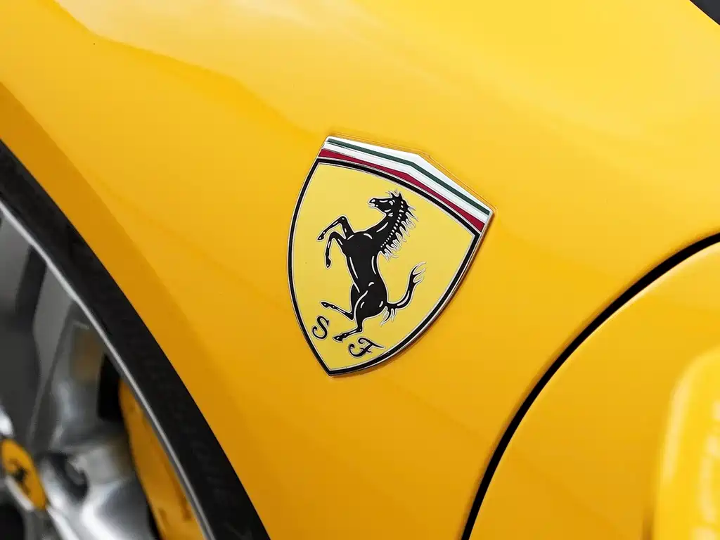 Ferrari 296 2021 3.0T V6 GTB купить на сайте DeffCars