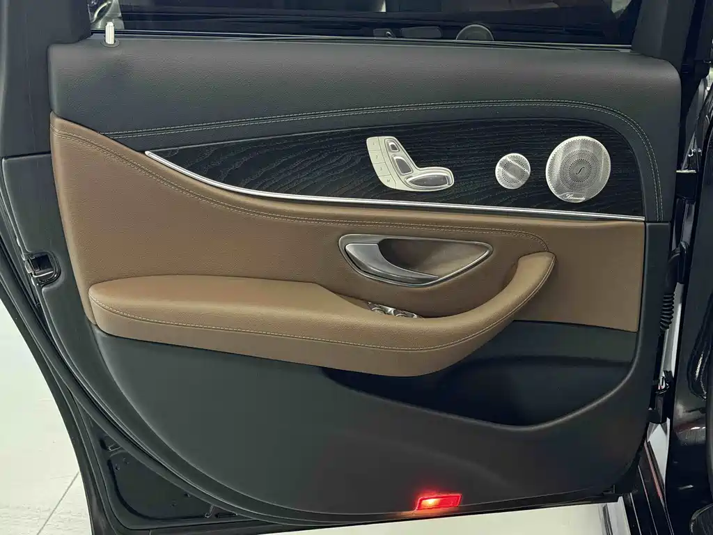 Mercedes-Benz E-Class 2019 facelift E 300 L luxury model купить на сайте DeffCars