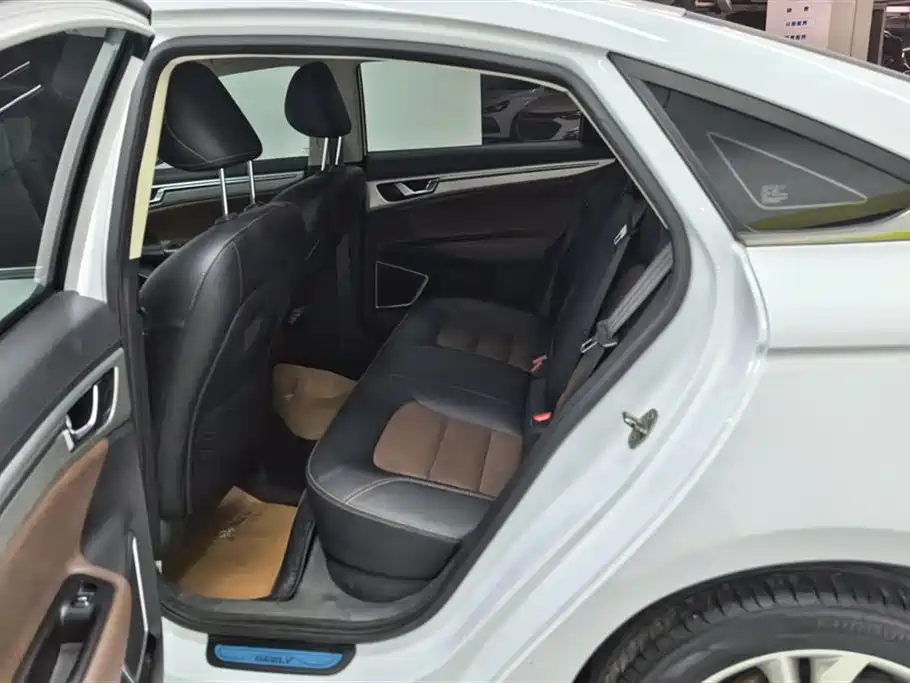 Emgrand GL 2017 1.3T DCT premium model купить на сайте DeffCars